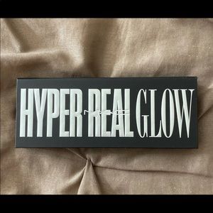 MAC Cosmetics Hyper Real Glow Palette Get Lit